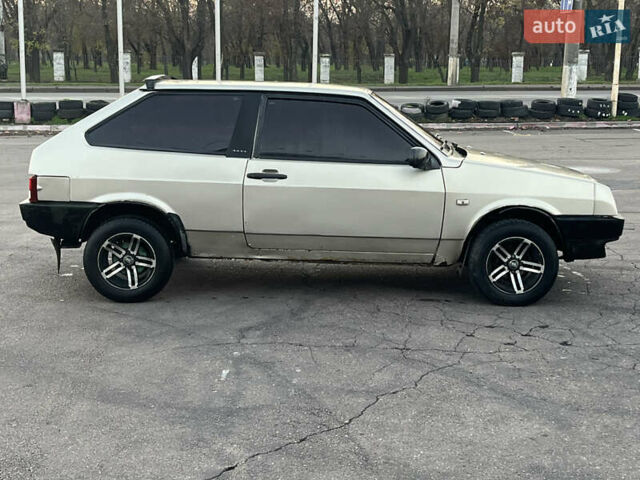 Бежевый ВАЗ 2108, объемом двигателя 1.5 л и пробегом 229 тыс. км за 1250 $, фото 2 на Automoto.ua