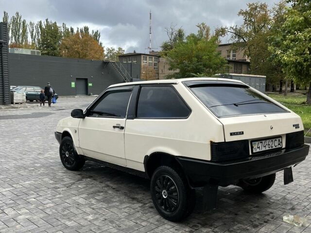 Бежевый ВАЗ 2108, объемом двигателя 1.3 л и пробегом 150 тыс. км за 930 $, фото 3 на Automoto.ua