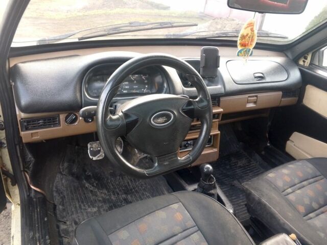 Бежевый ВАЗ 2108, объемом двигателя 0 л и пробегом 230 тыс. км за 831 $, фото 12 на Automoto.ua