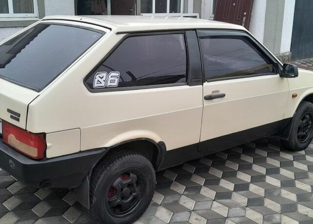 Бежевий ВАЗ 2108, об'ємом двигуна 1.5 л та пробігом 250 тис. км за 850 $, фото 1 на Automoto.ua