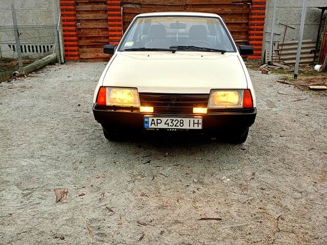 Бежевий ВАЗ 2108, об'ємом двигуна 1.1 л та пробігом 0 тис. км за 1250 $, фото 2 на Automoto.ua