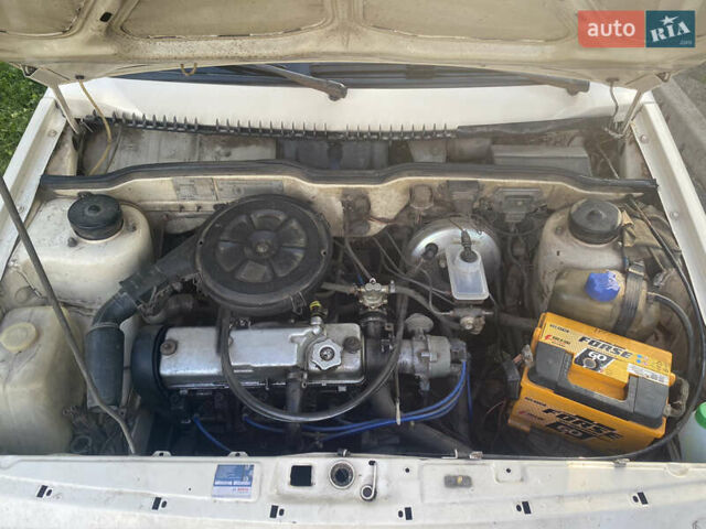 Бежевый ВАЗ 2108, объемом двигателя 1.3 л и пробегом 125 тыс. км за 1300 $, фото 13 на Automoto.ua