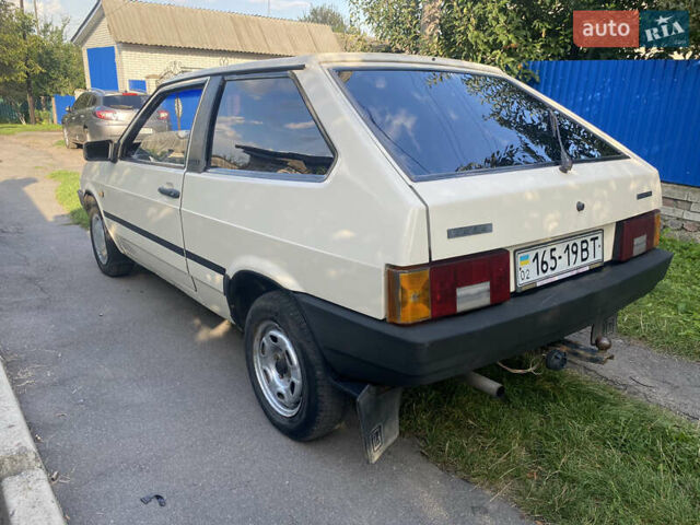 Бежевый ВАЗ 2108, объемом двигателя 1.3 л и пробегом 125 тыс. км за 1300 $, фото 7 на Automoto.ua