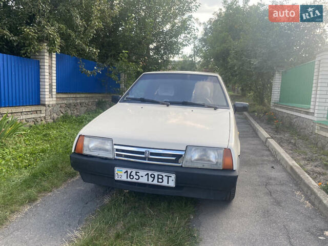 Бежевый ВАЗ 2108, объемом двигателя 1.3 л и пробегом 125 тыс. км за 1500 $, фото 1 на Automoto.ua