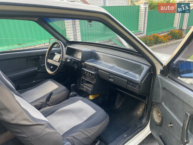 Бежевый ВАЗ 2108, объемом двигателя 1.3 л и пробегом 125 тыс. км за 1300 $, фото 10 на Automoto.ua