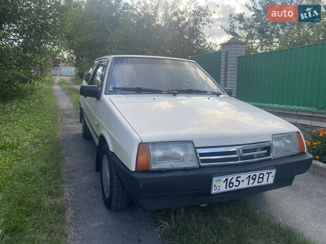 Бежевый ВАЗ 2108, объемом двигателя 1.3 л и пробегом 125 тыс. км за 1500 $, фото 2 на Automoto.ua