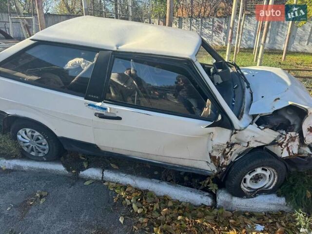 Бежевый ВАЗ 2108, объемом двигателя 1.5 л и пробегом 180 тыс. км за 143 $, фото 2 на Automoto.ua