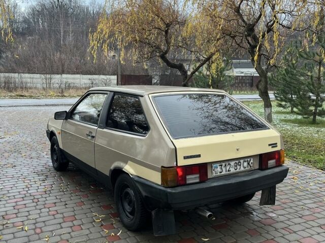 Бежевый ВАЗ 2108, объемом двигателя 1.5 л и пробегом 130 тыс. км за 455 $, фото 4 на Automoto.ua