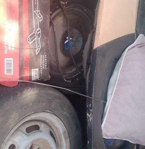 Бежевый ВАЗ 2108, объемом двигателя 1 л и пробегом 90 тыс. км за 1300 $, фото 1 на Automoto.ua