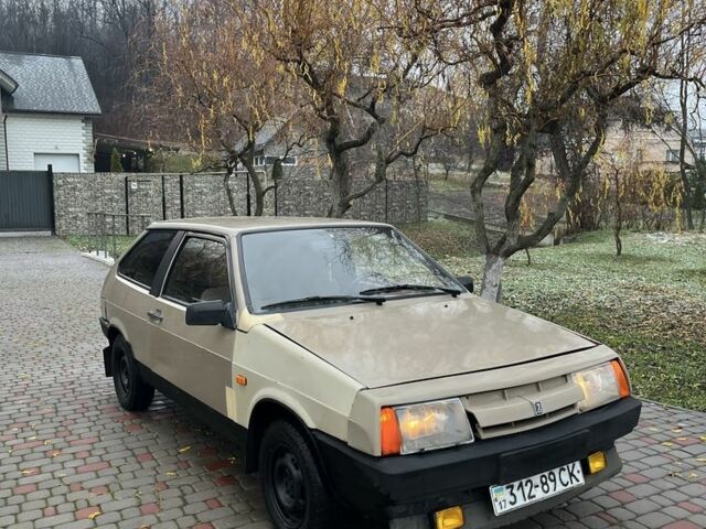 Бежевый ВАЗ 2108, объемом двигателя 1.5 л и пробегом 130 тыс. км за 455 $, фото 2 на Automoto.ua