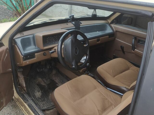 Бежевий ВАЗ 2108, об'ємом двигуна 1.3 л та пробігом 123 тис. км за 700 $, фото 2 на Automoto.ua