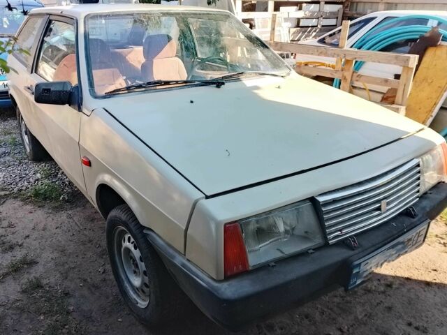 Бежевий ВАЗ 2108, об'ємом двигуна 1.3 л та пробігом 86 тис. км за 1399 $, фото 2 на Automoto.ua