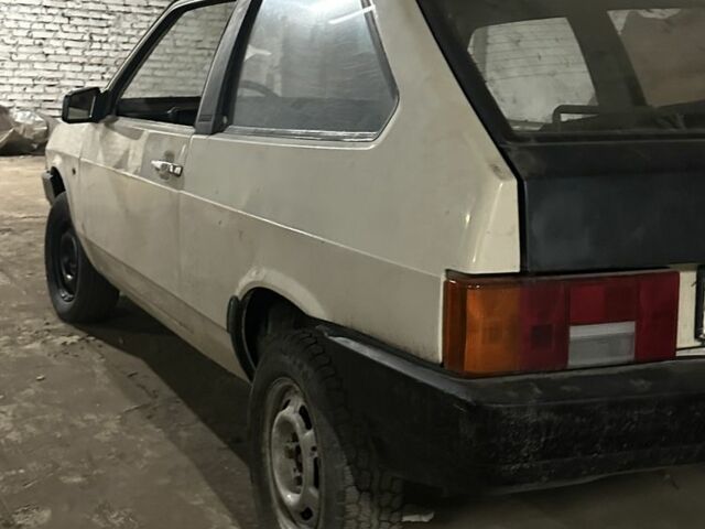 Бежевий ВАЗ 2108, об'ємом двигуна 0 л та пробігом 200 тис. км за 300 $, фото 3 на Automoto.ua