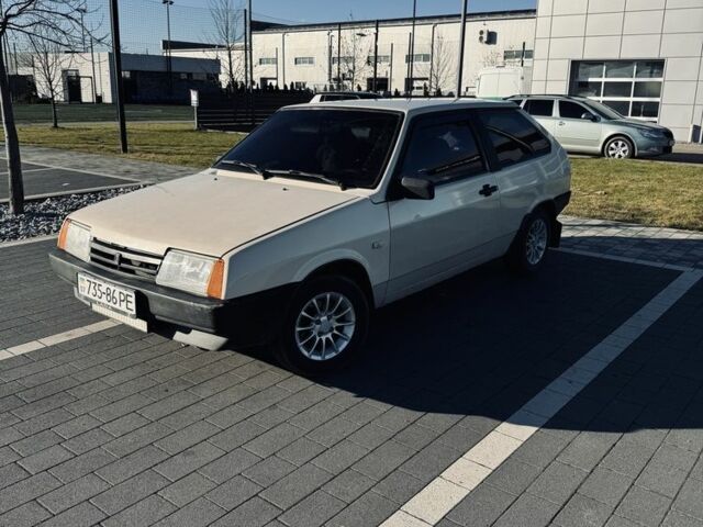 Бежевый ВАЗ 2108, объемом двигателя 1.3 л и пробегом 150 тыс. км за 1150 $, фото 3 на Automoto.ua