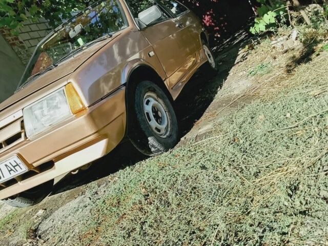 Бежевый ВАЗ 2108, объемом двигателя 1.3 л и пробегом 86 тыс. км за 832 $, фото 7 на Automoto.ua