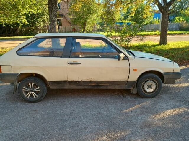 ВАЗ 2108 1987 у Кролевце на Automoto.ua Бежевий ВАЗ 2108, об'ємом двигуна 1.3 л та пробігом 100 тис. км за 800 $, фото 3 на Automoto.ua