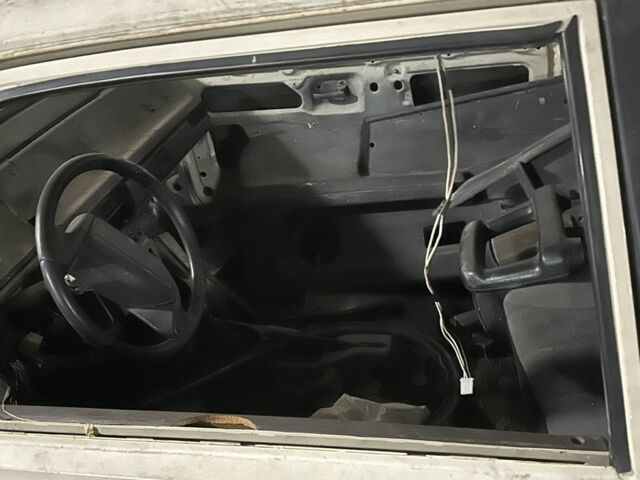 Бежевий ВАЗ 2108, об'ємом двигуна 0 л та пробігом 200 тис. км за 300 $, фото 9 на Automoto.ua