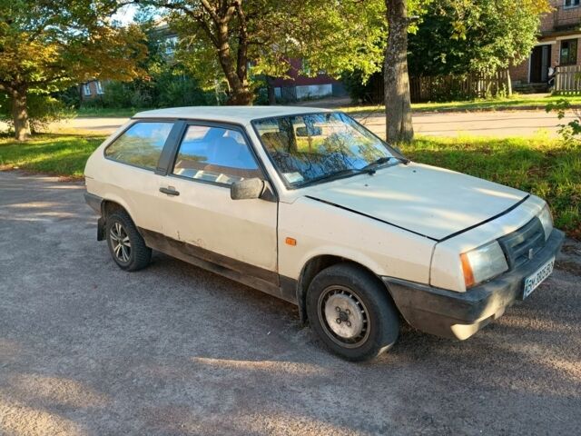 ВАЗ 2108 1987 у Кролевце на Automoto.ua Бежевий ВАЗ 2108, об'ємом двигуна 1.3 л та пробігом 100 тис. км за 800 $, фото 2 на Automoto.ua