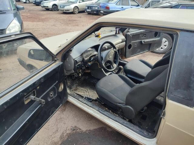 Бежевий ВАЗ 2108, об'ємом двигуна 1.3 л та пробігом 200 тис. км за 300 $, фото 4 на Automoto.ua