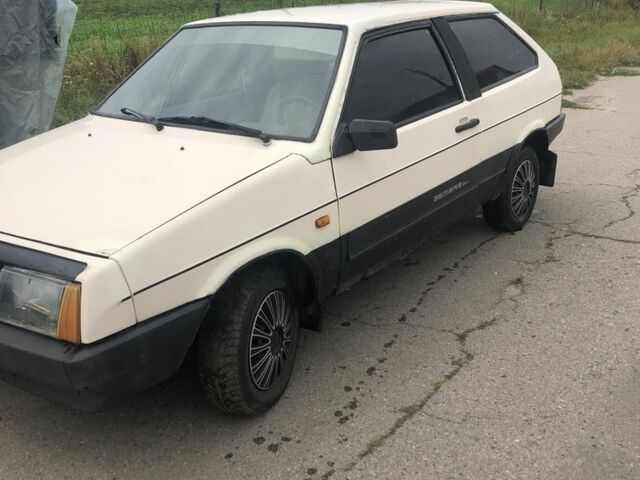 Бежевый ВАЗ 2108, объемом двигателя 5 л и пробегом 3 тыс. км за 337 $, фото 1 на Automoto.ua