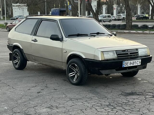 Бежевый ВАЗ 2108, объемом двигателя 1.5 л и пробегом 229 тыс. км за 1250 $, фото 2 на Automoto.ua