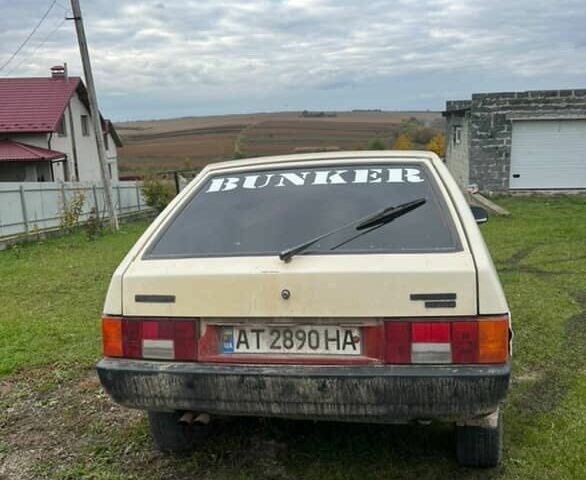 Бежевый ВАЗ 2108, объемом двигателя 1.3 л и пробегом 50 тыс. км за 250 $, фото 4 на Automoto.ua