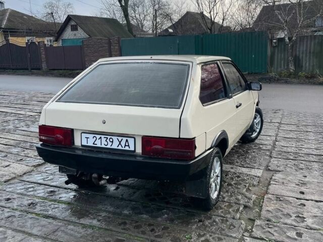 Бежевый ВАЗ 2108, объемом двигателя 1.5 л и пробегом 2 тыс. км за 1100 $, фото 1 на Automoto.ua