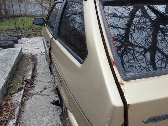 Бежевый ВАЗ 2108, объемом двигателя 0 л и пробегом 200 тыс. км за 400 $, фото 4 на Automoto.ua