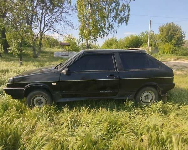 Черный ВАЗ 2108, объемом двигателя 1.3 л и пробегом 100 тыс. км за 650 $, фото 3 на Automoto.ua