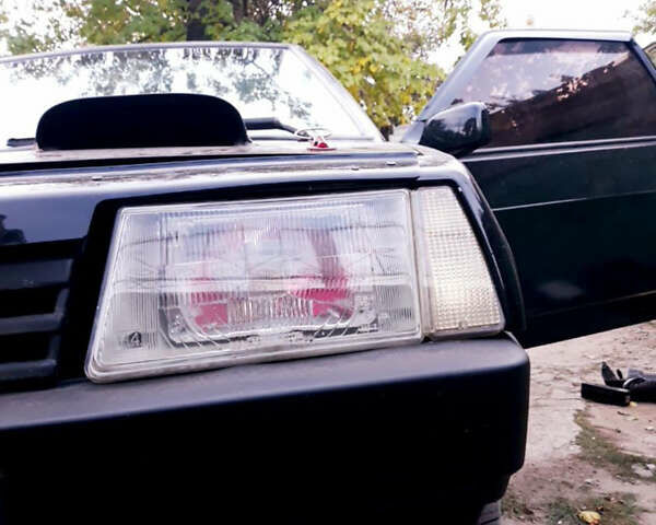 ВАЗ 2108 1988 в Николаеве на Automoto.ua Черный ВАЗ 2108, объемом двигателя 1.4 л и пробегом 100 тыс. км за 2000 $, фото 3 на Automoto.ua