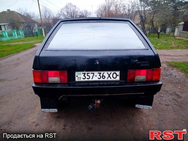 Черный ВАЗ 2108, объемом двигателя 1.5 л и пробегом 152 тыс. км за 650 $, фото 4 на Automoto.ua