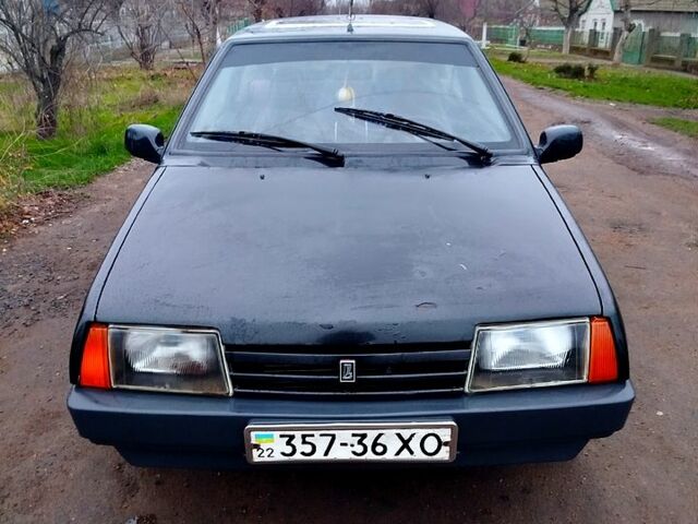 Черный ВАЗ 2108, объемом двигателя 1.5 л и пробегом 152 тыс. км за 650 $, фото 1 на Automoto.ua