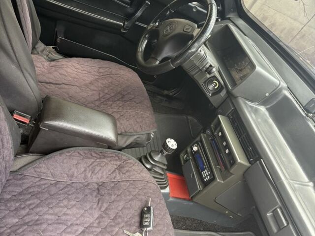 Черный ВАЗ 2108, объемом двигателя 1.3 л и пробегом 300 тыс. км за 500 $, фото 4 на Automoto.ua