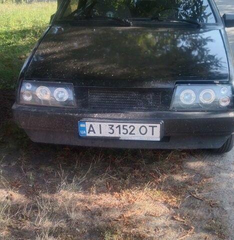 Чорний ВАЗ 2108, об'ємом двигуна 1.5 л та пробігом 700 тис. км за 1300 $, фото 2 на Automoto.ua