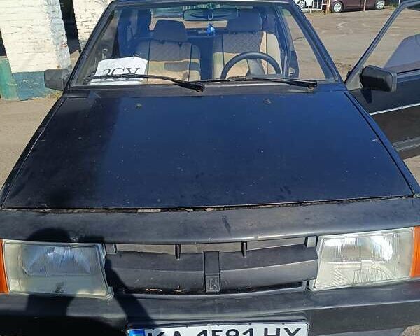 Черный ВАЗ 2108, объемом двигателя 1.5 л и пробегом 250 тыс. км за 850 $, фото 2 на Automoto.ua