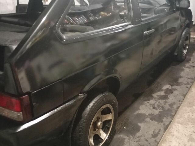 Черный ВАЗ 2108, объемом двигателя 1.3 л и пробегом 100 тыс. км за 1060 $, фото 2 на Automoto.ua