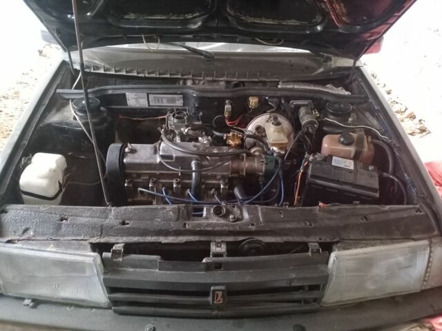 Чорний ВАЗ 2108, об'ємом двигуна 1.3 л та пробігом 1000 тис. км за 450 $, фото 2 на Automoto.ua