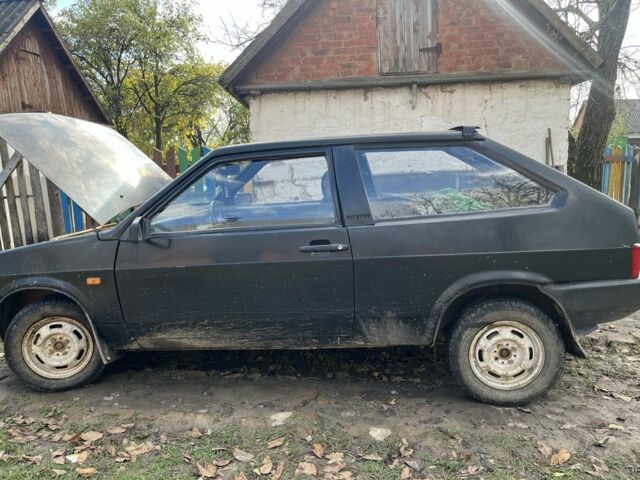 Черный ВАЗ 2108, объемом двигателя 1.5 л и пробегом 3 тыс. км за 600 $, фото 2 на Automoto.ua