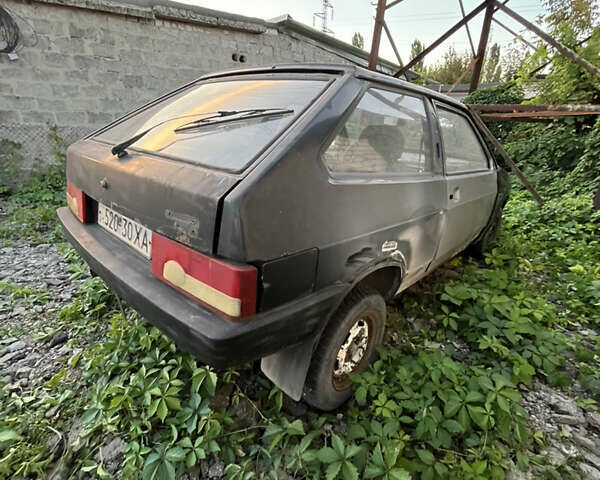Черный ВАЗ 2108, объемом двигателя 1.3 л и пробегом 100 тыс. км за 500 $, фото 3 на Automoto.ua