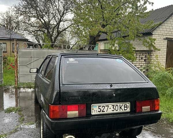 Черный ВАЗ 2108, объемом двигателя 1.6 л и пробегом 190 тыс. км за 950 $, фото 2 на Automoto.ua