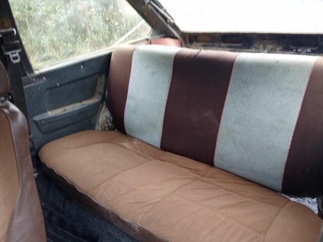 Черный ВАЗ 2108, объемом двигателя 1.5 л и пробегом 369 тыс. км за 577 $, фото 6 на Automoto.ua