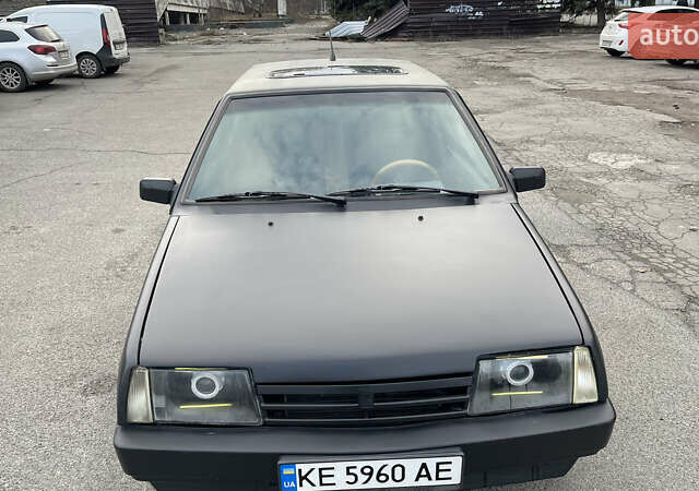 Черный ВАЗ 2108, объемом двигателя 1.1 л и пробегом 59 тыс. км за 2300 $, фото 2 на Automoto.ua