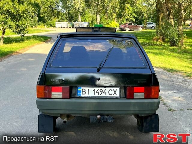 Черный ВАЗ 2108, объемом двигателя 1.5 л и пробегом 151 тыс. км за 1050 $, фото 2 на Automoto.ua