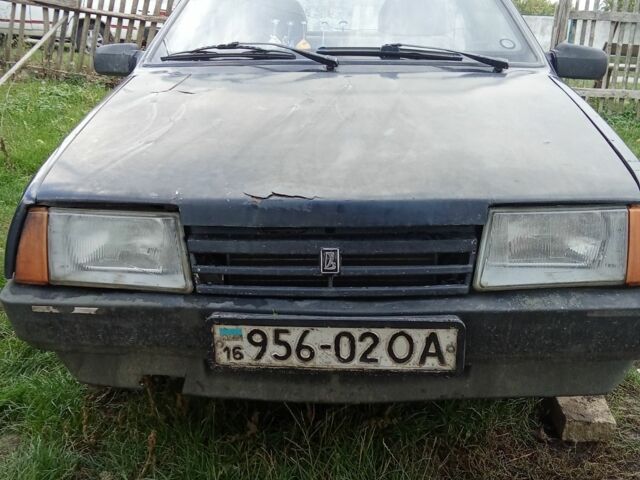 Черный ВАЗ 2108, объемом двигателя 1.5 л и пробегом 369 тыс. км за 577 $, фото 1 на Automoto.ua