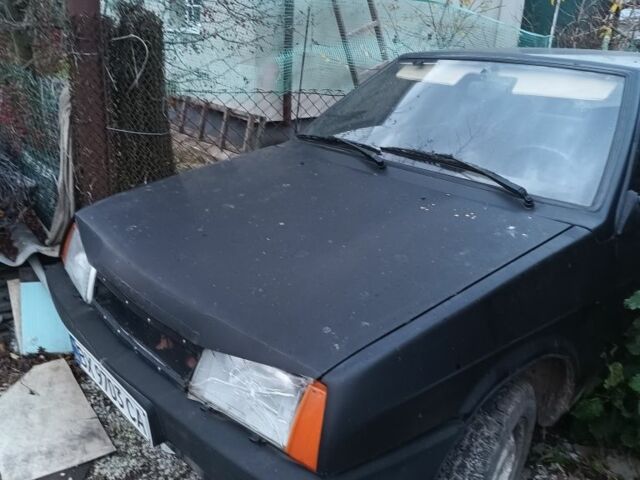 Черный ВАЗ 2108, объемом двигателя 1.5 л и пробегом 1000 тыс. км за 429 $, фото 3 на Automoto.ua
