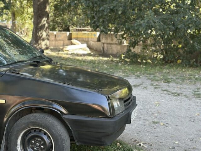 Черный ВАЗ 2108, объемом двигателя 1.5 л и пробегом 1 тыс. км за 558 $, фото 3 на Automoto.ua