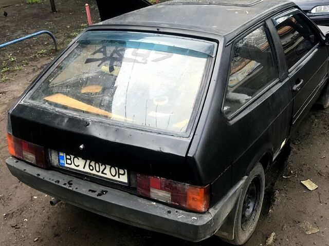 Черный ВАЗ 2108, объемом двигателя 1.5 л и пробегом 100 тыс. км за 380 $, фото 3 на Automoto.ua