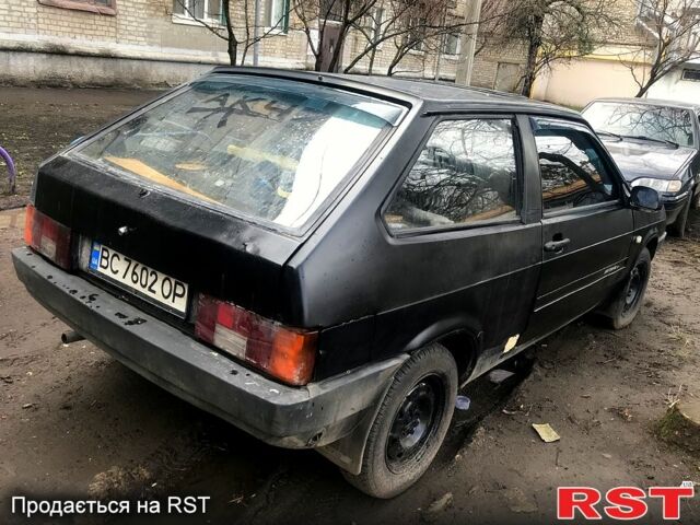 Черный ВАЗ 2108, объемом двигателя 1.5 л и пробегом 100 тыс. км за 380 $, фото 2 на Automoto.ua