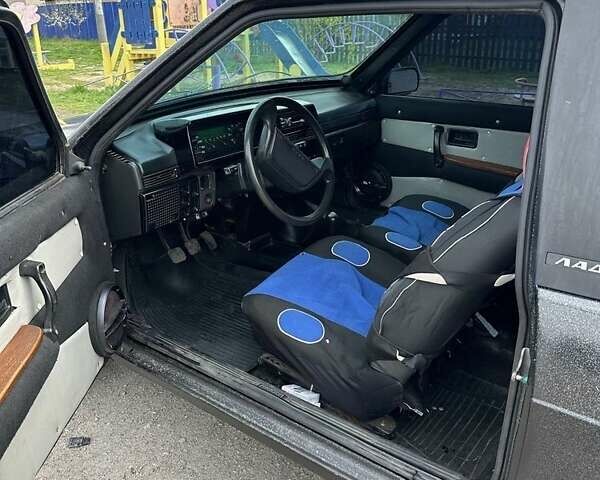 Чорний ВАЗ 2108, об'ємом двигуна 1.3 л та пробігом 232 тис. км за 1014 $, фото 5 на Automoto.ua