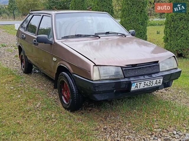 Черный ВАЗ 2108, объемом двигателя 0.2 л и пробегом 500 тыс. км за 858 $, фото 6 на Automoto.ua